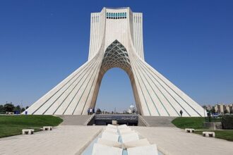 طهران تستعد لاحتفال "النصر" بعد وقف النار مع إسرائيل