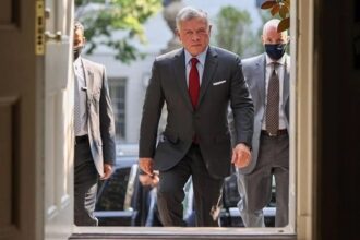 عاجل | الملك يبحث هاتفيا مع أردوغان والقبرصي سبل تهدئة التوترات الإقليمية