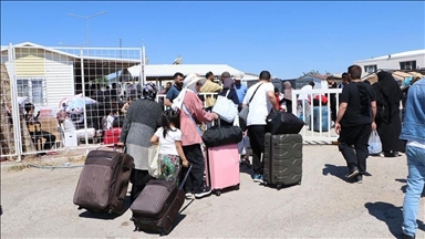 تراجع غير مسبوق لإعداد السوريين في تركيا .. تفاصيل