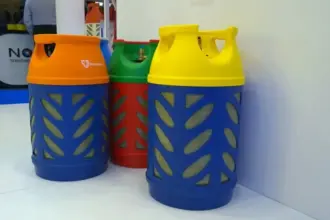 المناصير تنتج أسطوانات الغاز المركبة بمعايير أردنية