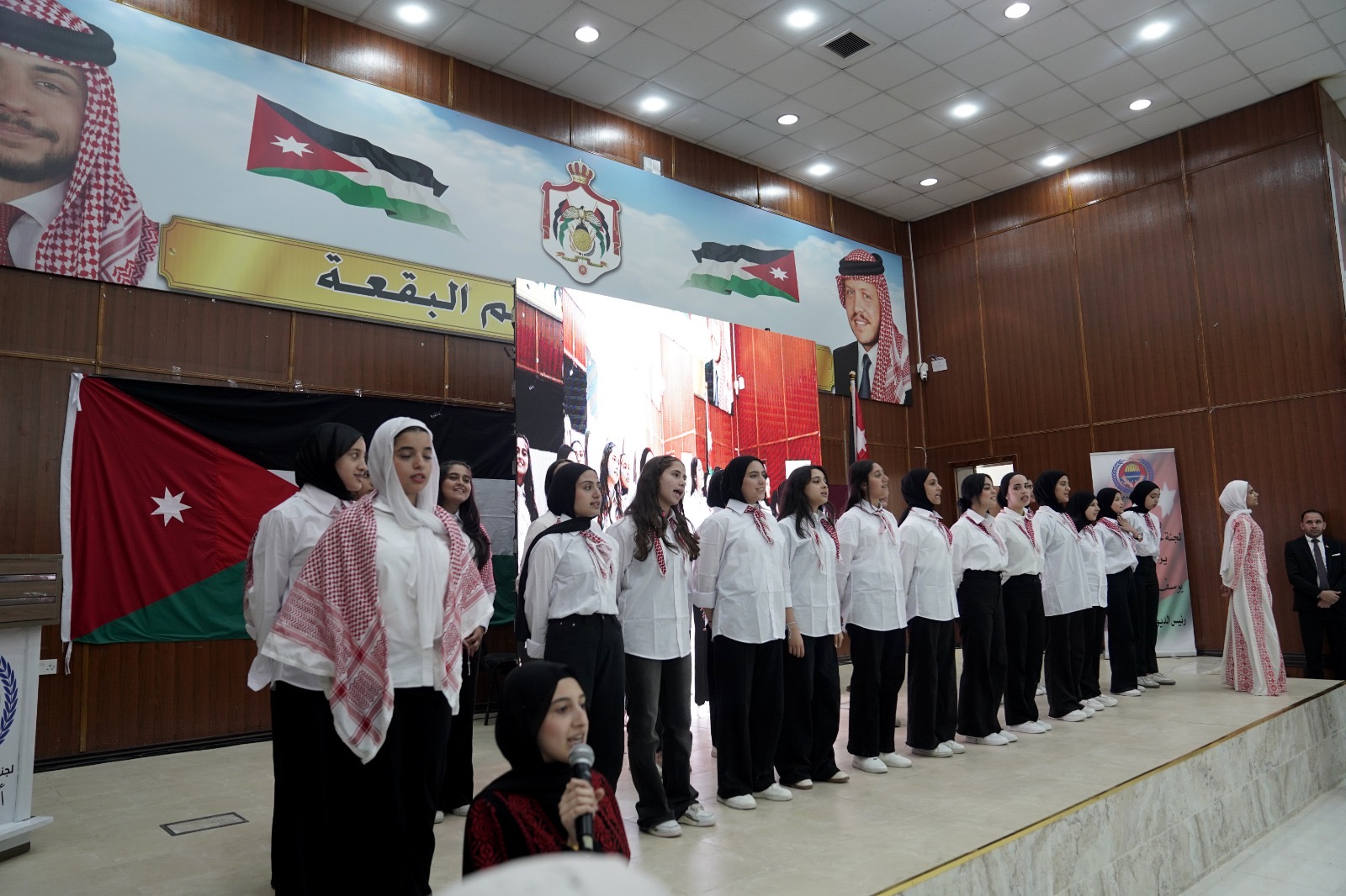العيسوي يرعى احتفال الفعاليات الشعبية في مخيمات اللاجئين الفلسطينين
