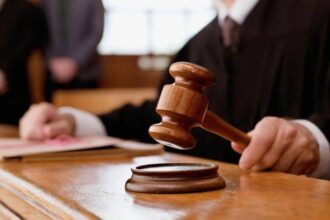 المدعي العام يستدعي نائباً على خلفية شكوى قدمها أحد المسؤولين