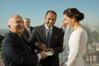 عقد قران الآنسة زين الشرف ناصر جوده على الدكتور الشرايعة