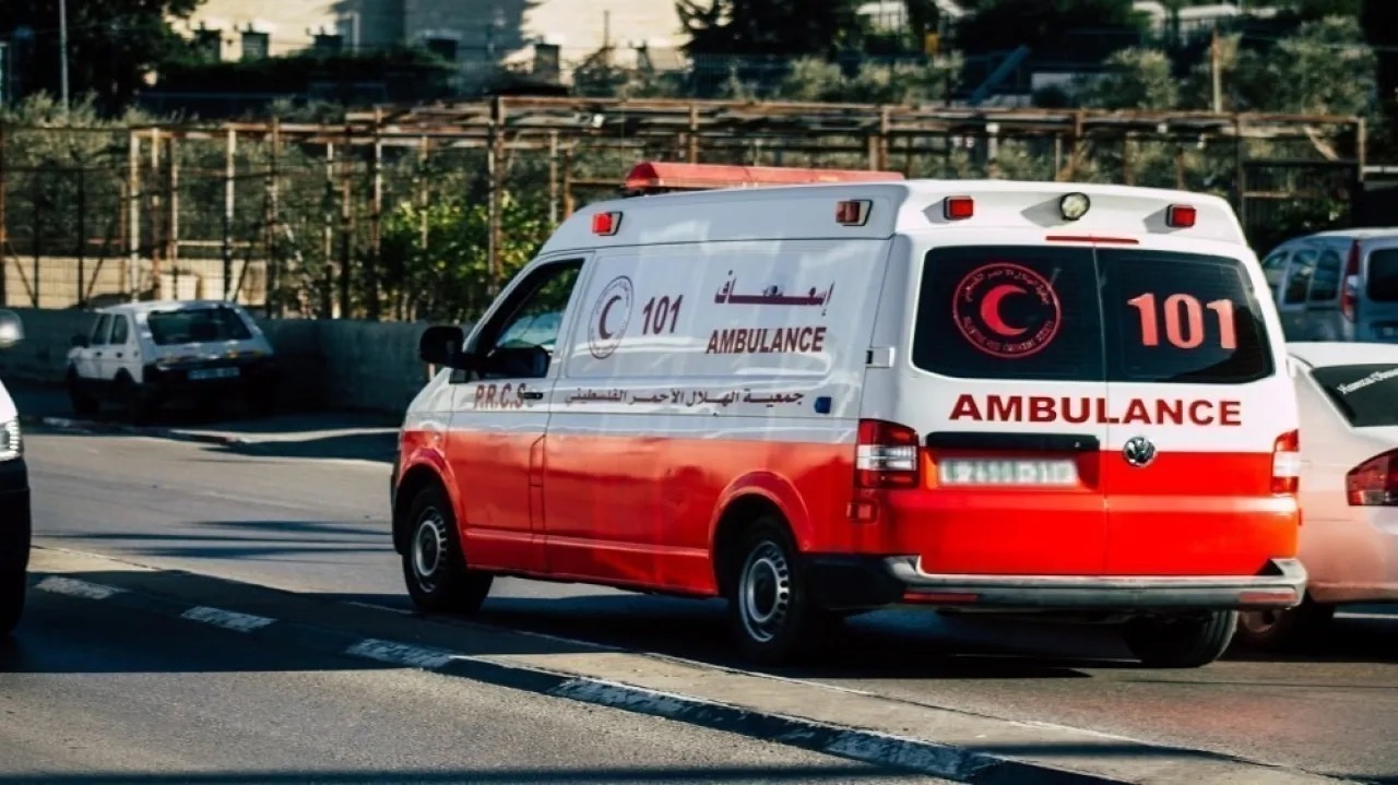 استشهاد شاب فلسطيني برصاص الاحتلال واحتجاز جثمانه