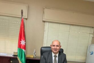 تهنئة وتبريك لعطوفة الدكتور مالك هاني خريسات (أبو عيسى) بمناسبة تعيينه محافظًا لمحافظة جرش