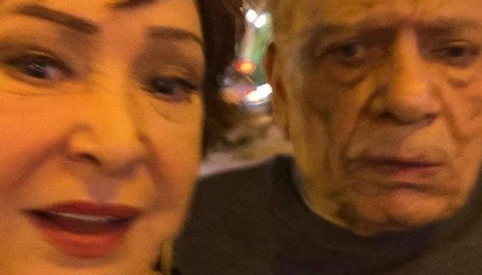 لبلبة تنفي صورة مفبركة تجمعها بعادل إمام: "أنا في الفيوم منذ أسابيع"