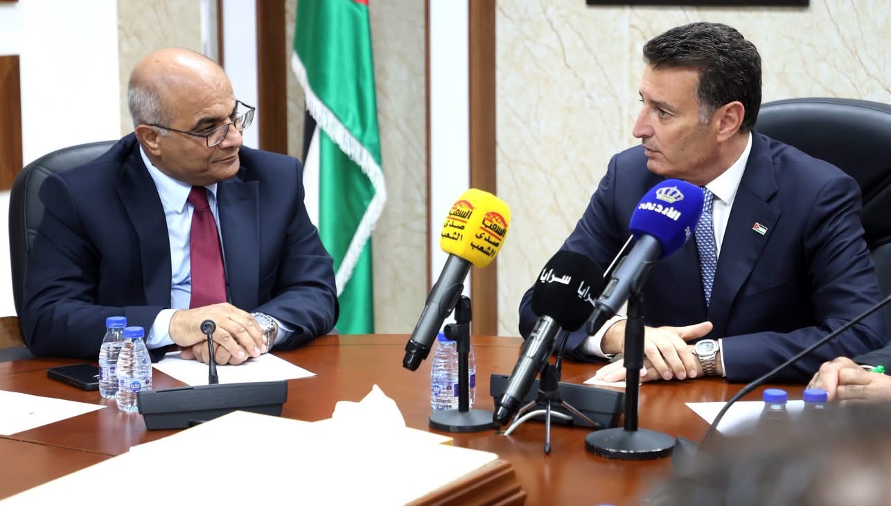 بالصور... الصفدي يؤكد تبني مجلس النواب كافة مطالب نقابة الصحفيين