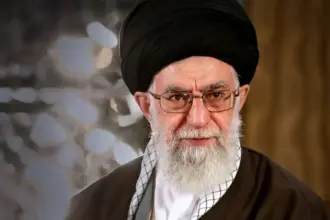 خامنئي: الرد على انتهاك الأجواء سيكون قاسياً