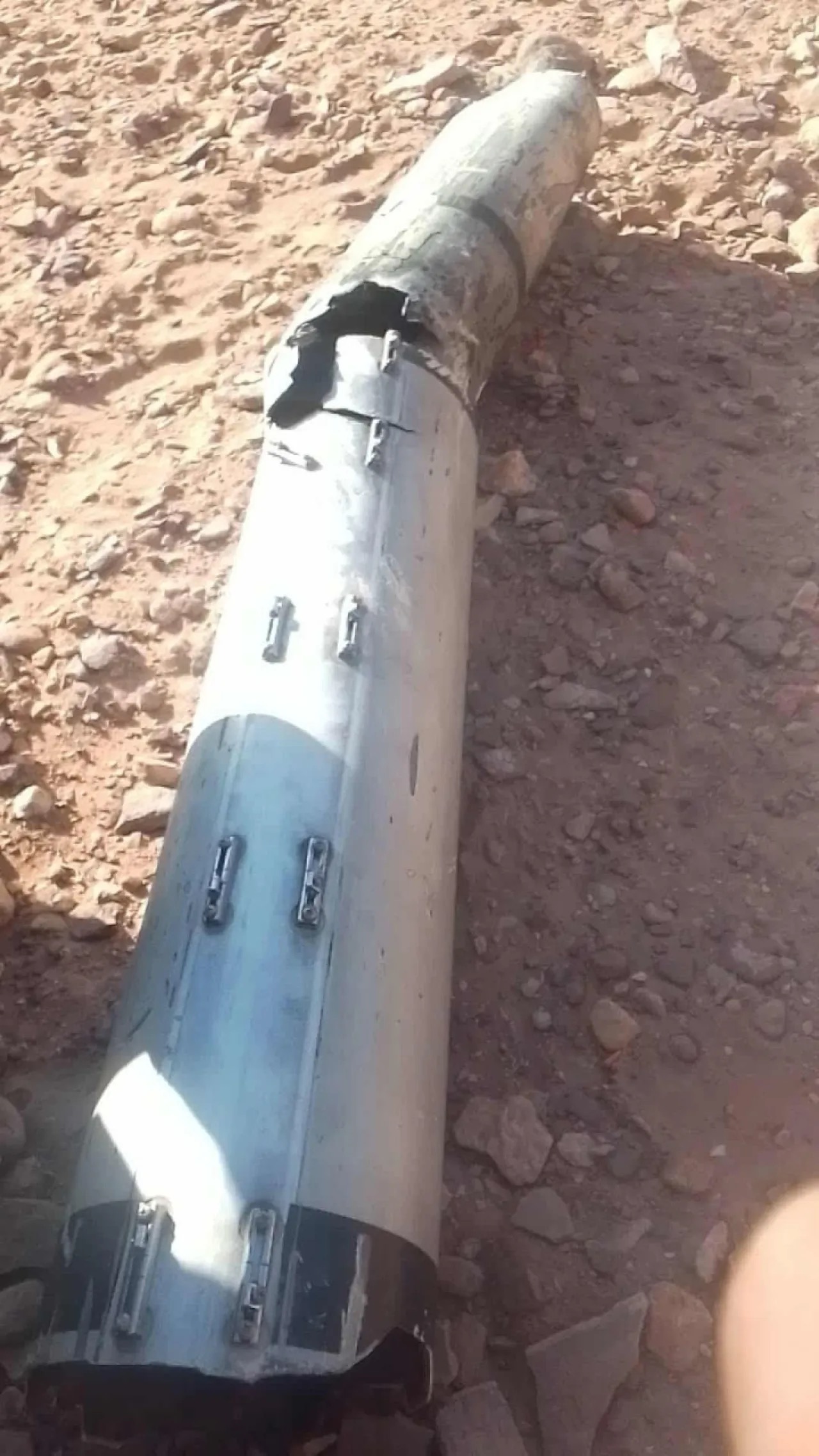 عاجل| سقوط بقايا صواريخ إيرانية في معان
