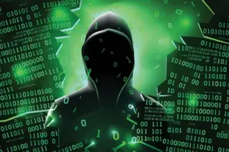 وفاة مريض وإلغاء آلاف العمليات بعد هجوم إلكتروني على شركة تحاليل في لندن