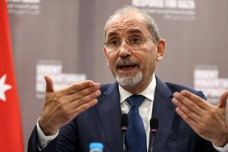 الصفدي: منع الاحتلال زيارة الوفد العربي يؤكد غطرسة حكومة نتنياهو