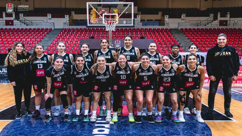 منتخب السلة للسيدات يغادر إلى مصر للمشاركة العربية