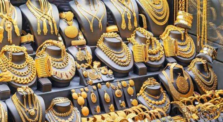 أسعار الذهب تواصل التراجع في السوق المحلية