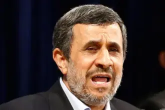تضارب حول مصير أحمدي نجاد... ومكتبه ينفي شائعات الاغتيال