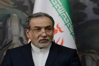 إيران ترفض المحادثات وسط استمرار الهجمات الإسرائيلية