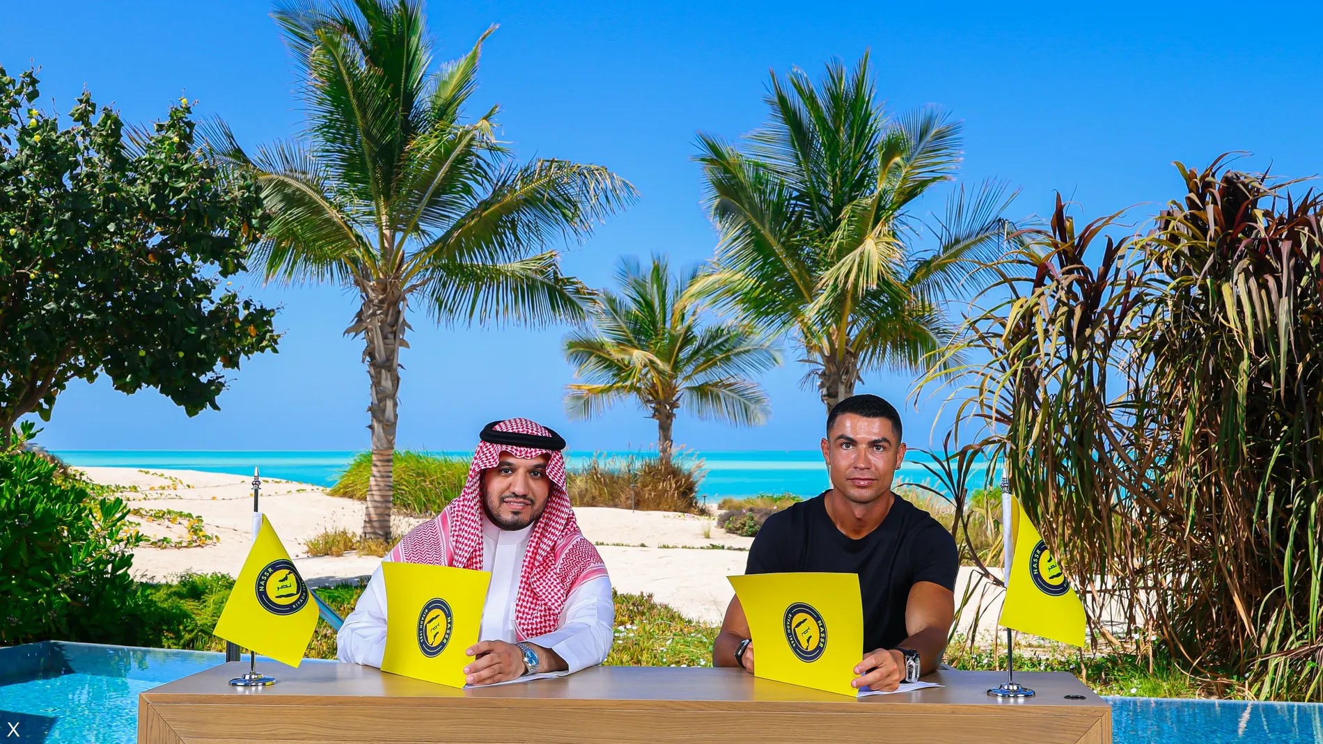 رونالدو يوقع أضخم عقد رياضي في التاريخ مع النصر السعودي بـ 2.5 مليون ريال يوميًا