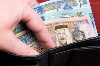 مكافآت مجالس الإدارة تشعل جدلاً.. تفاصيل جديدة لعام 2025
