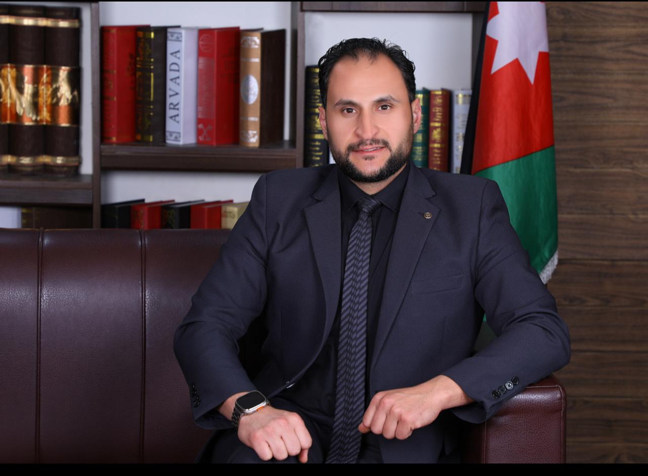 تهنئة خاصة: للدكتور علي العجارمة لحصوله على الدكتوراه بامتياز من جامعة ويستكليف الأمريكية!