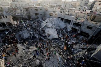 28 شهيدًا في يوم واحد.. ارتفاع حصيلة العدوان على غزة إلى أكثر من 56 ألف