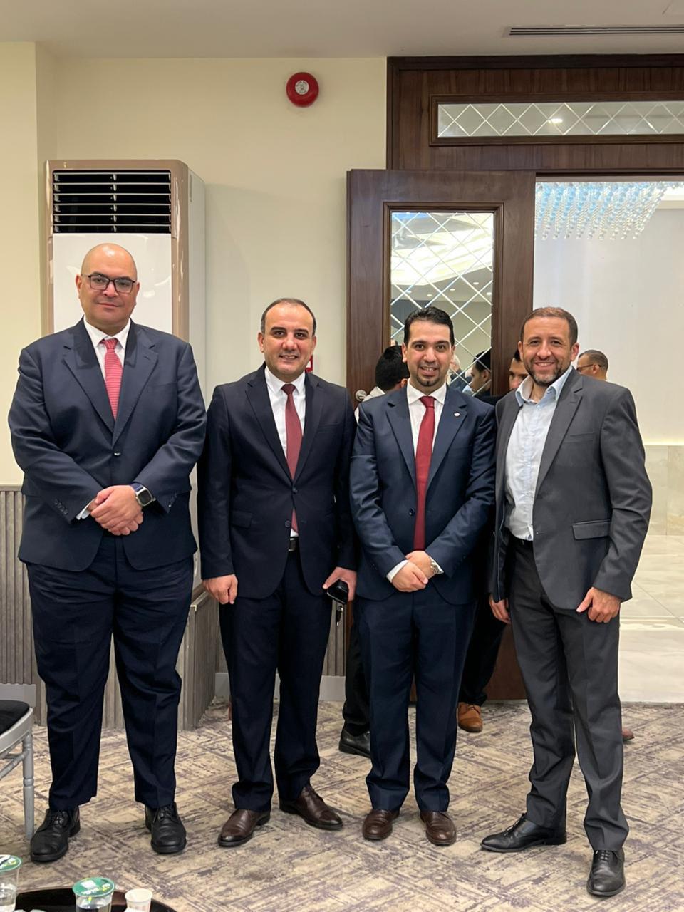 ال مبسلط وال زريقات نسايب الباشا مؤيد المبسلط طلب والنائب صالح العرموطي أبوعماد أعطى