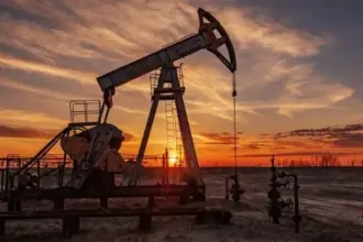 ارتفاع النفط مع ترقب وقف النار بين إيران وإسرائيل