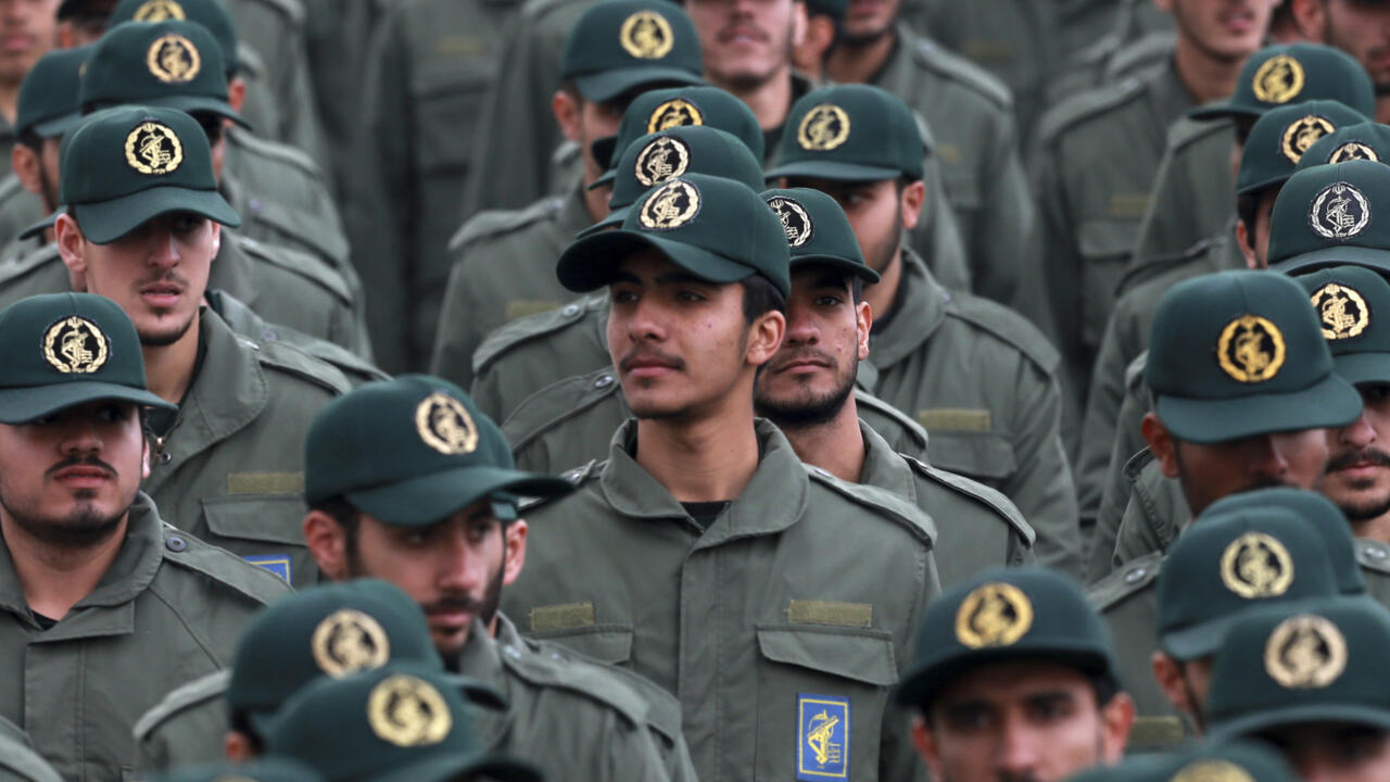 الثوري الإيراني يتوعد: العمليات ستستمر حتى زوال الكيان بالكامل