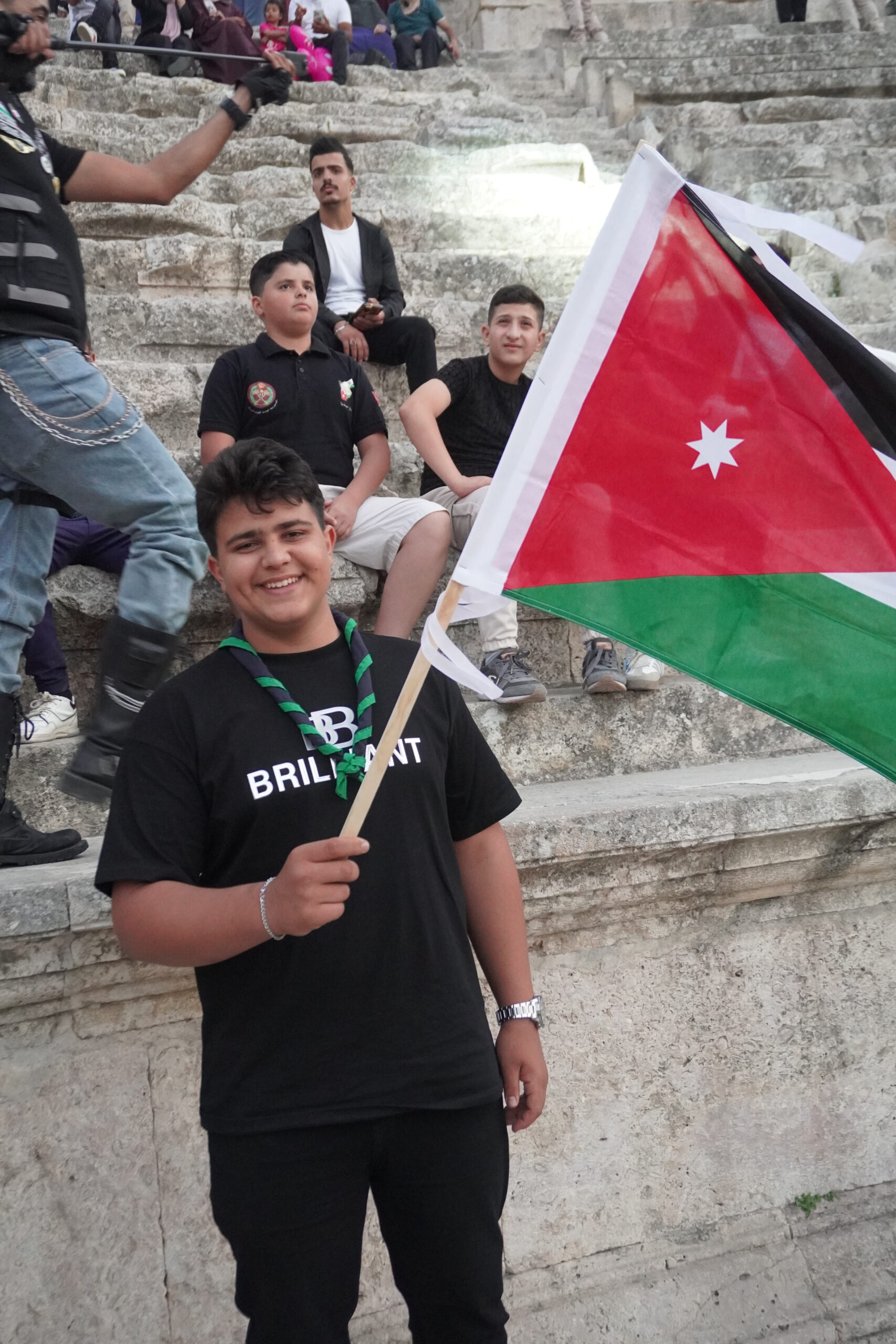 صور وفيديو.. العيسوي يرعى احتفالاً جماهيريا حاشدا بالمدرج الروماني