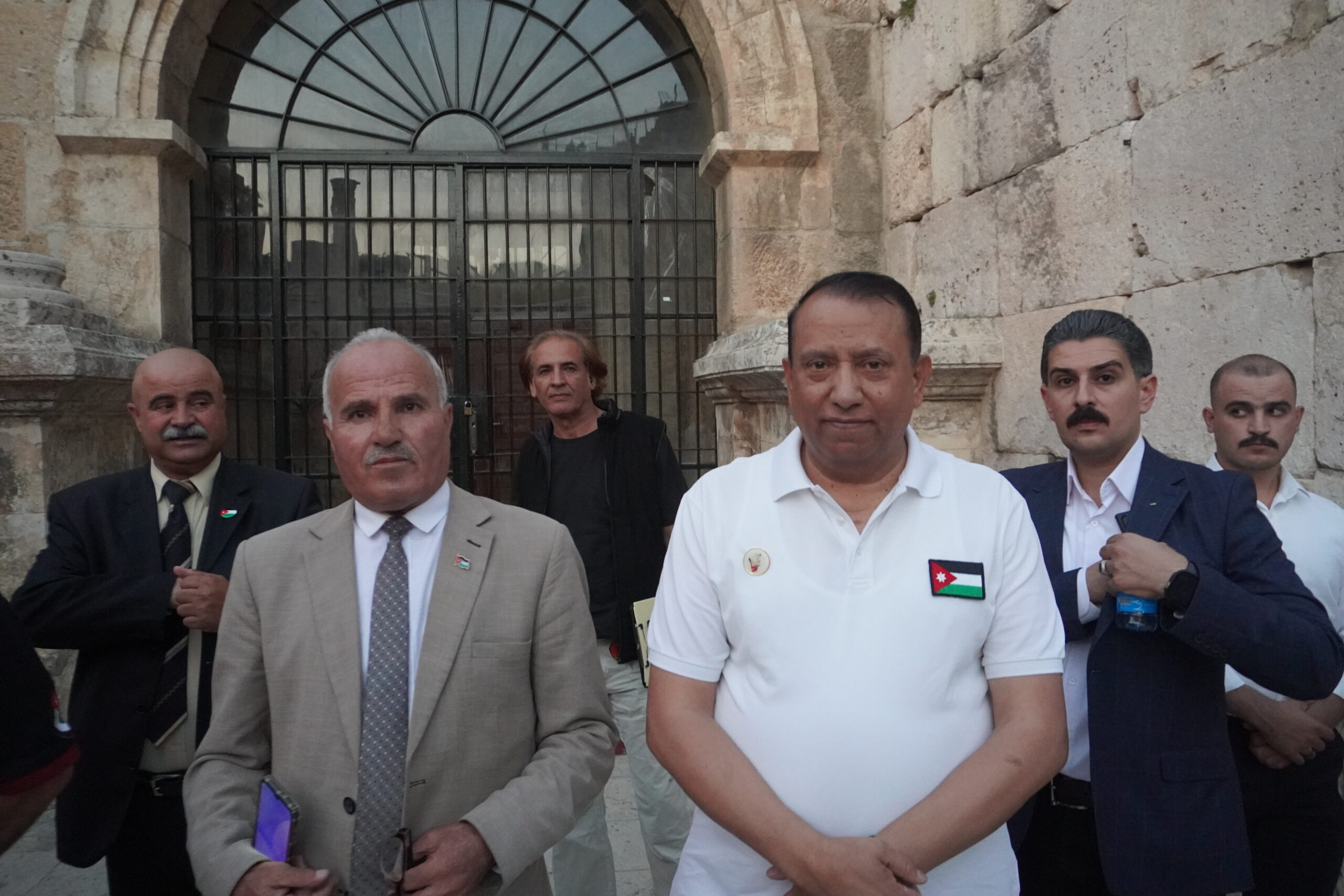 صور وفيديو.. العيسوي يرعى احتفالاً جماهيريا حاشدا بالمدرج الروماني
