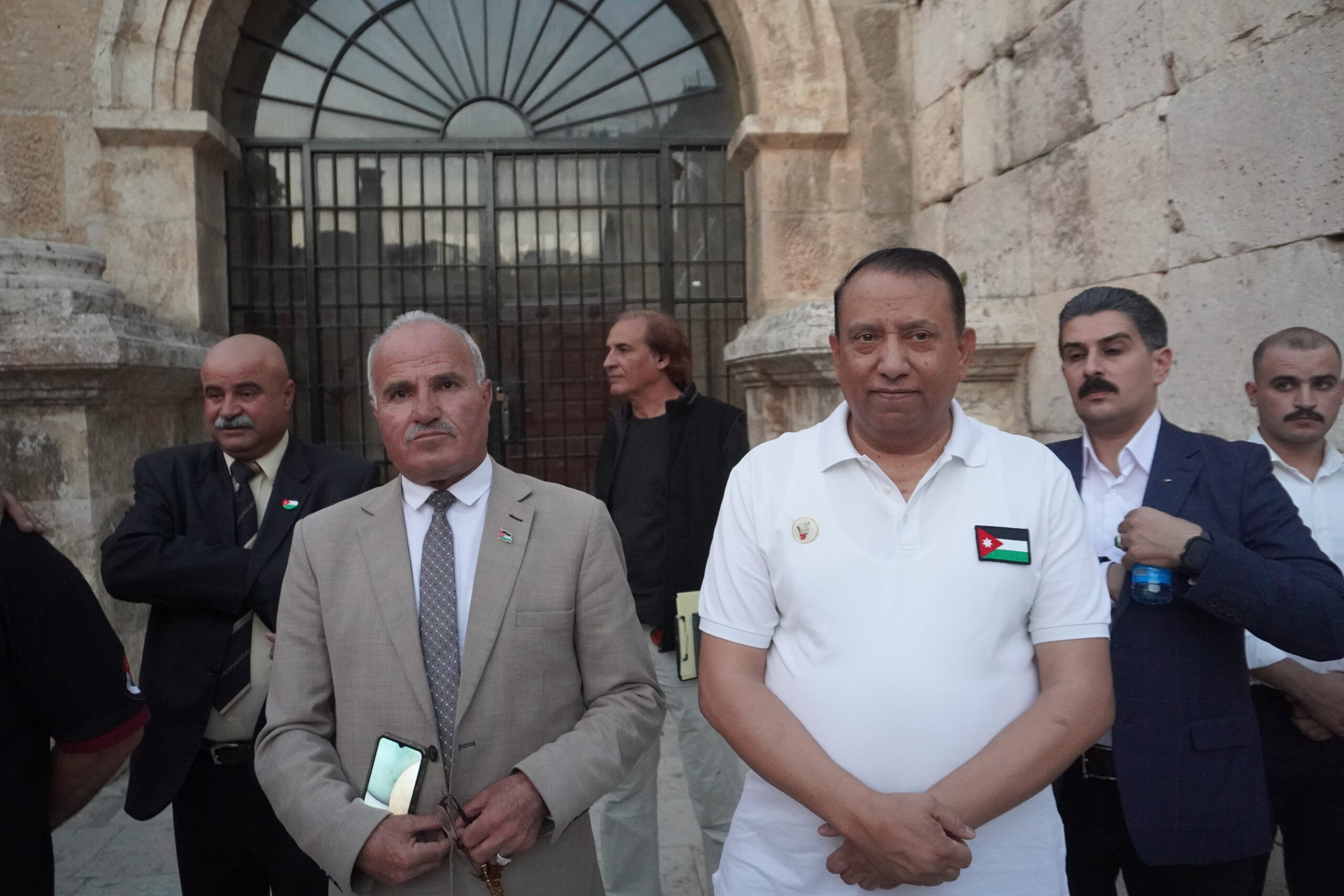 صور وفيديو.. العيسوي يرعى احتفالاً جماهيريا حاشدا بالمدرج الروماني