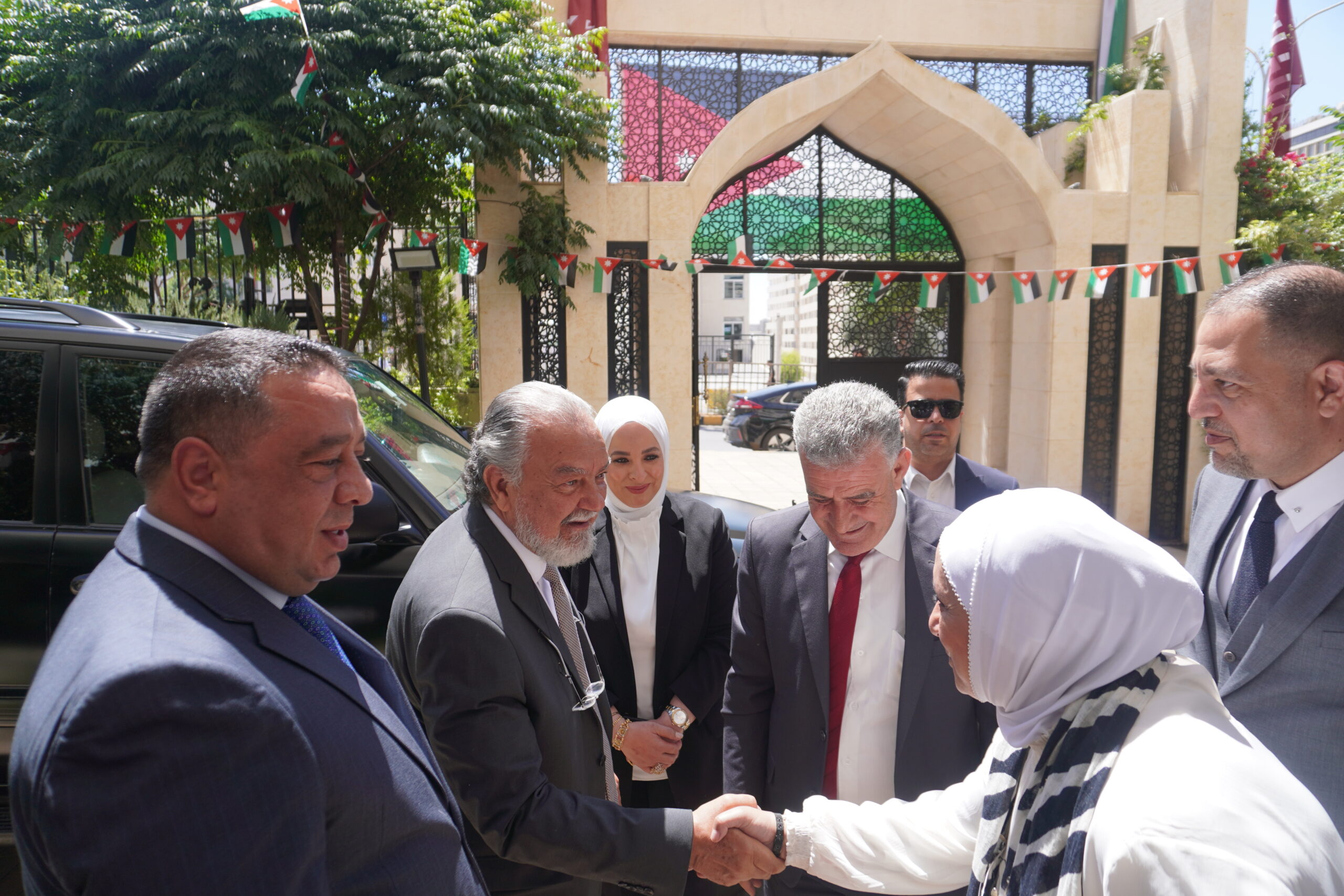 بالصور والفيديو صراحة نيوز تتابع افتتاح معرض طوابع البريد العربي