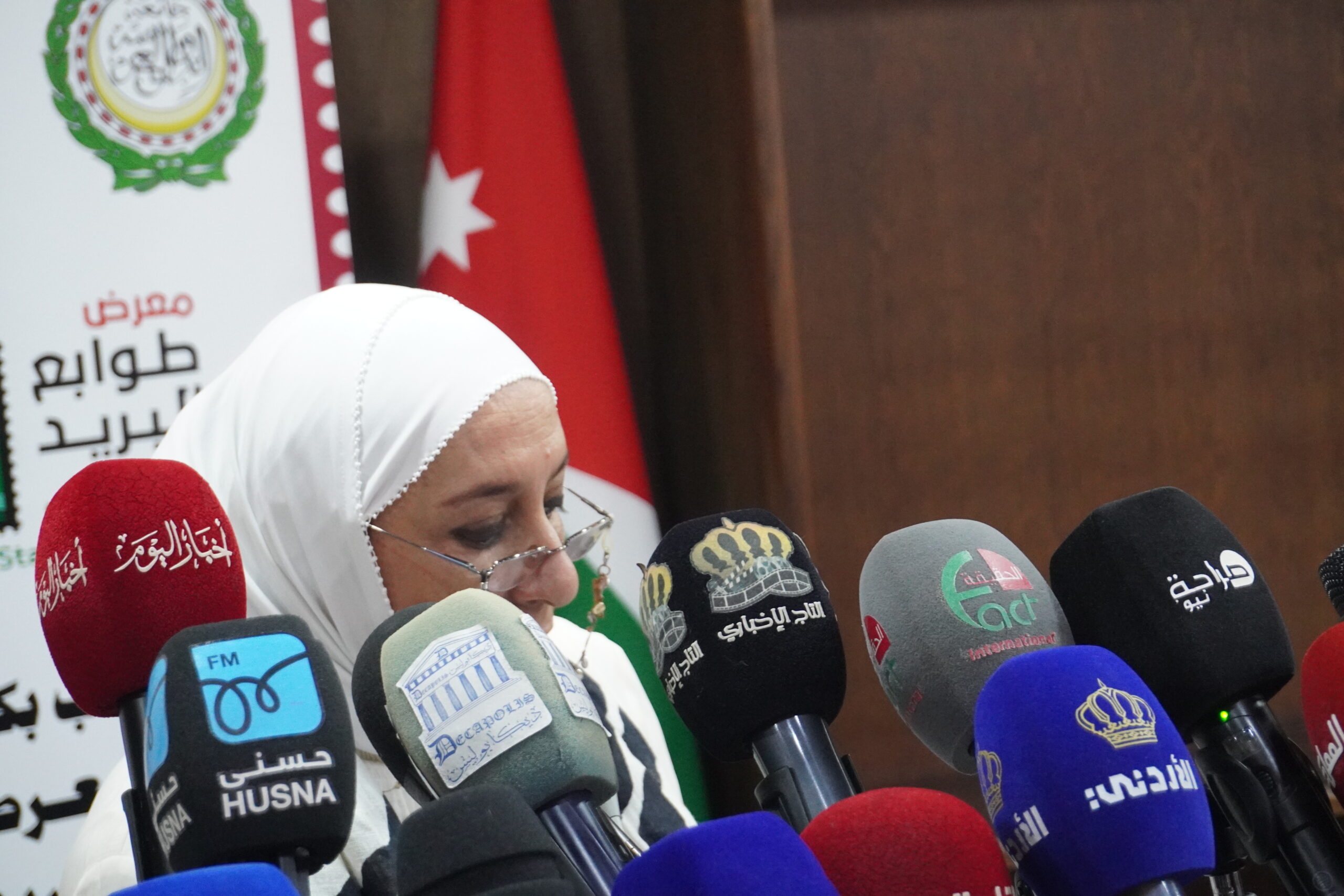 بالصور والفيديو صراحة نيوز تتابع افتتاح معرض طوابع البريد العربي