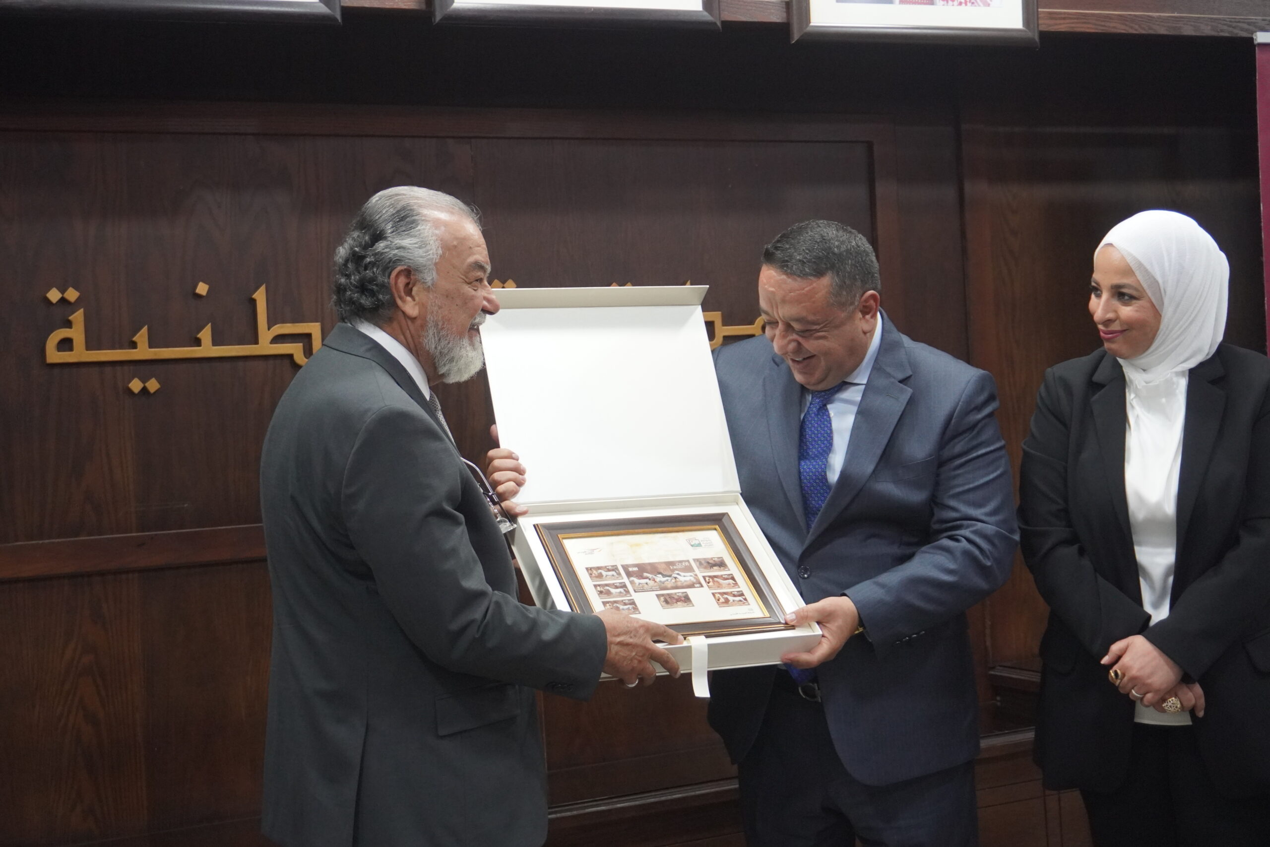 بالصور والفيديو صراحة نيوز تتابع افتتاح معرض طوابع البريد العربي