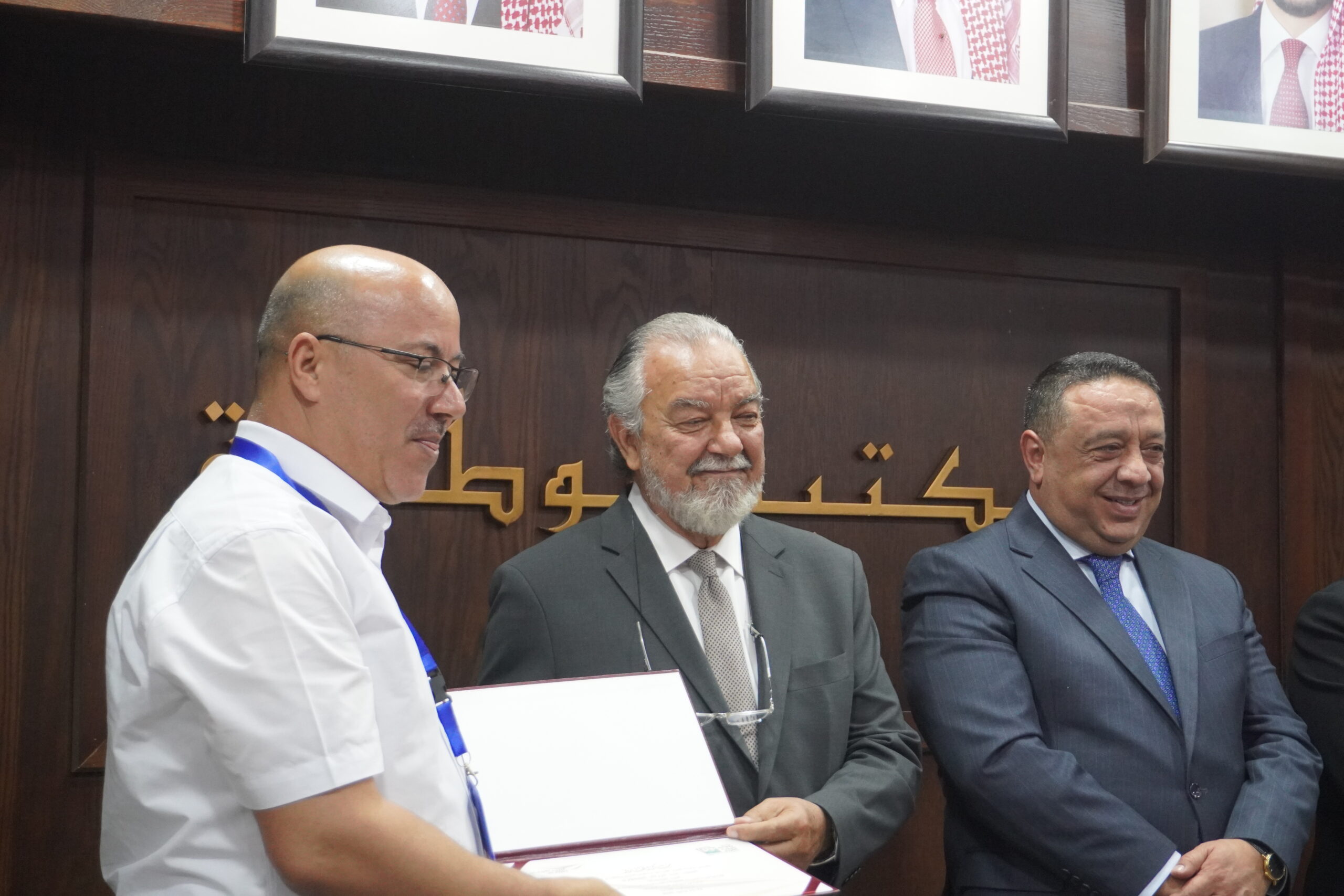 بالصور والفيديو صراحة نيوز تتابع افتتاح معرض طوابع البريد العربي