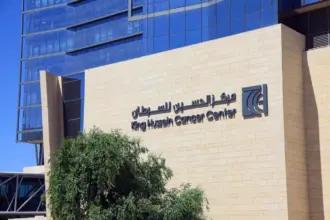 عاجل | الحكومة توضح موقف الإعفاء الطبي في قرار تأمين مرضى السرطان