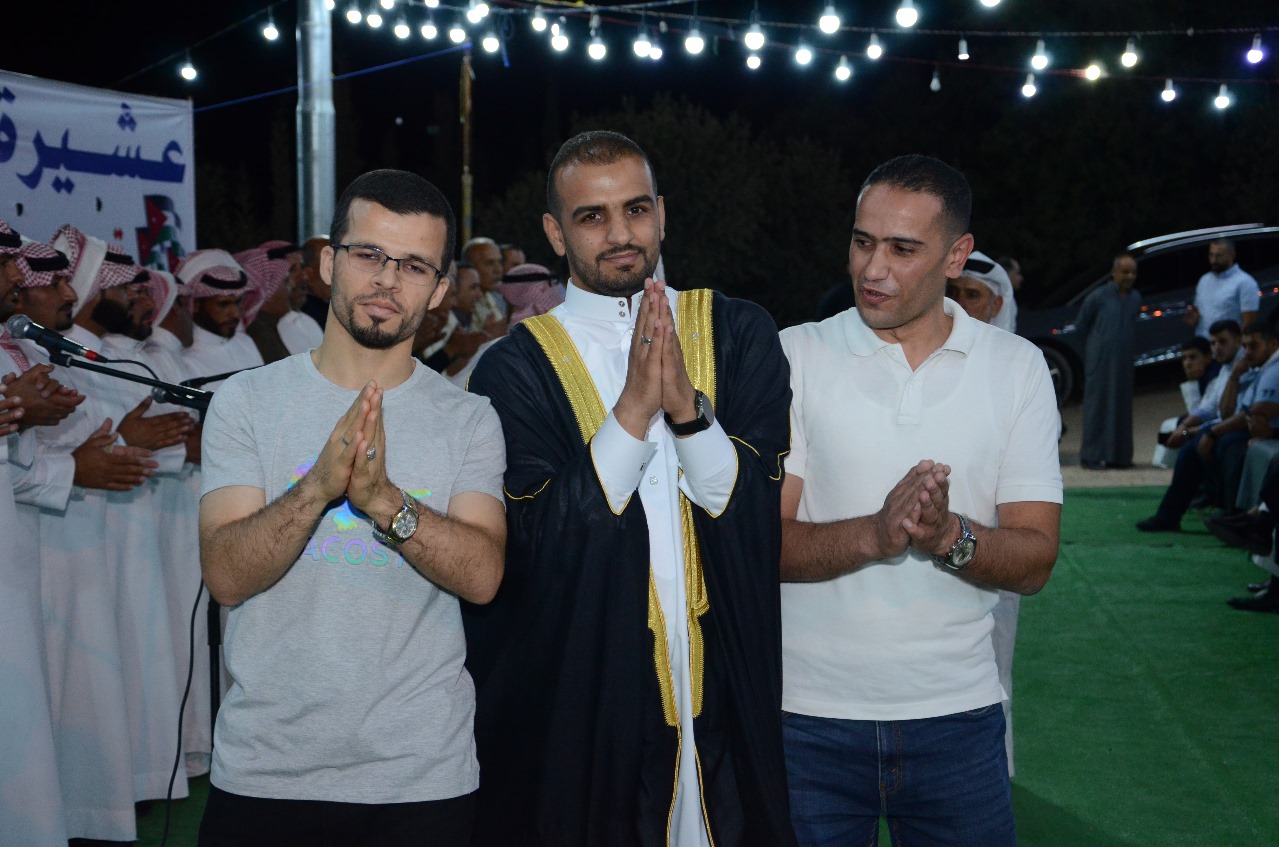 الحاج عمر شاهر ابو حمور يولم بمناسبة زفاف نجله المهندس راشد