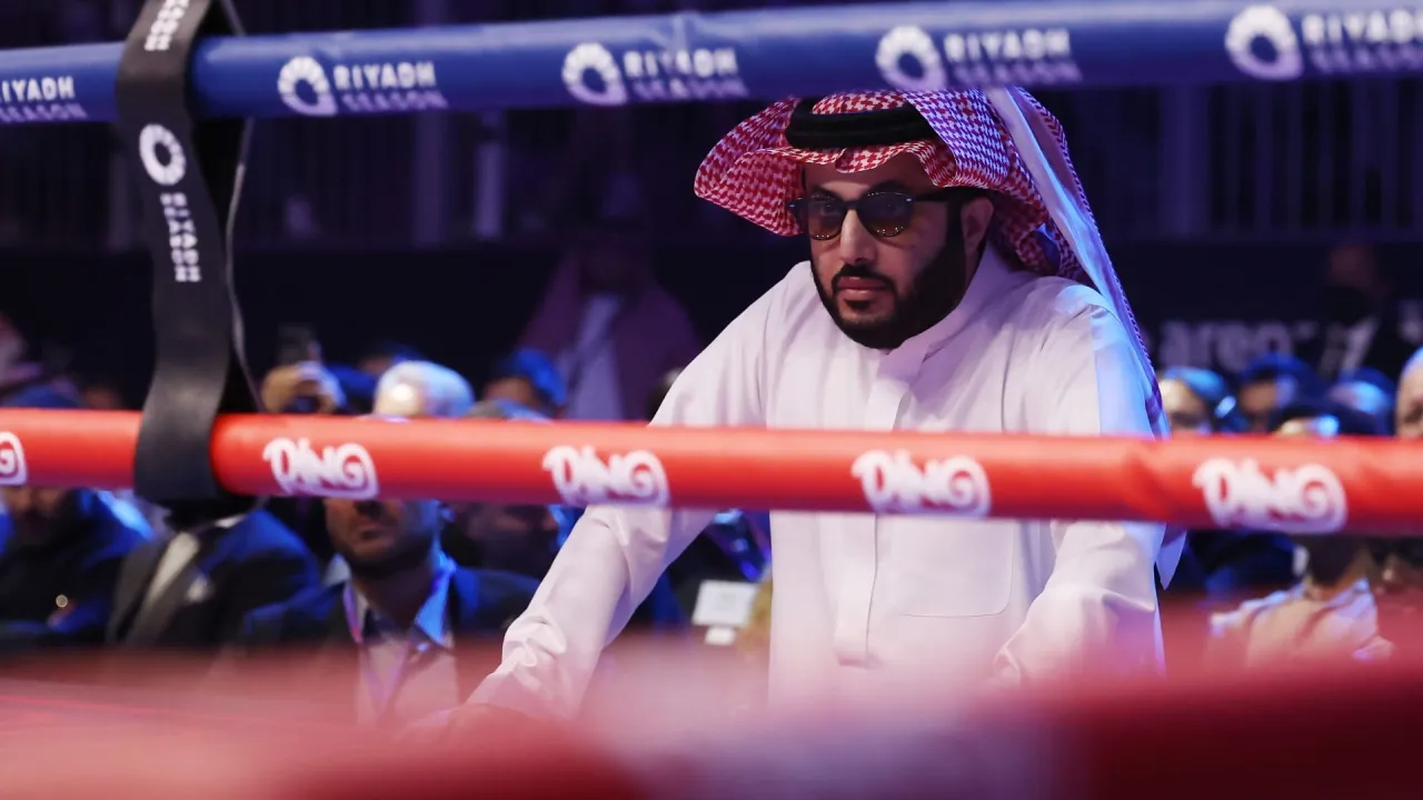 تركي آل الشيخ: السعودية تقود نزال القرن في الملاكمة
