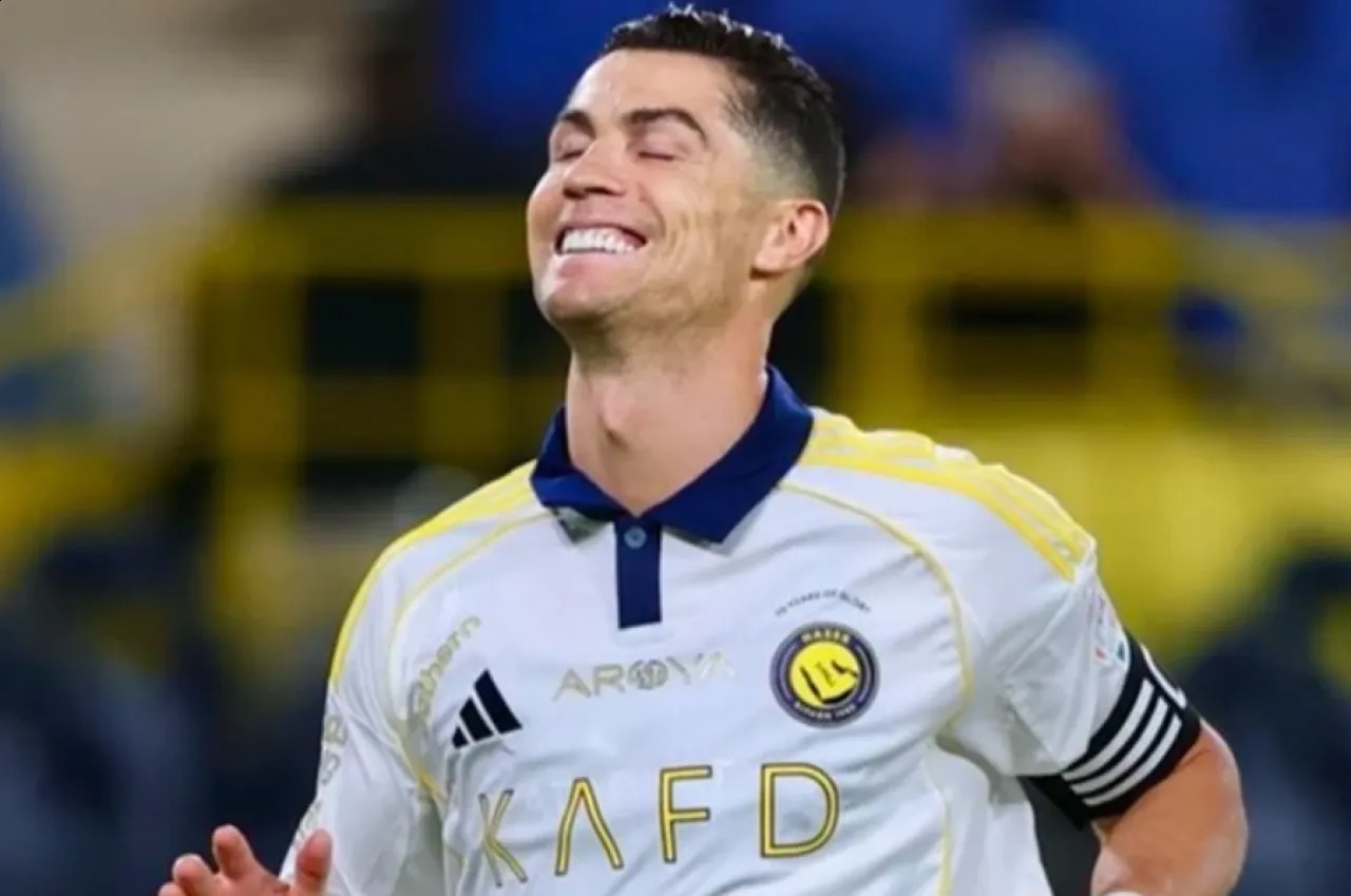 رونالدو باقٍ مع النصر وصفقات نارية تقترب!