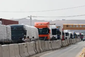 الأردن يخفض رسوم عبور الشاحنات والبرادات السورية . تفاصيل