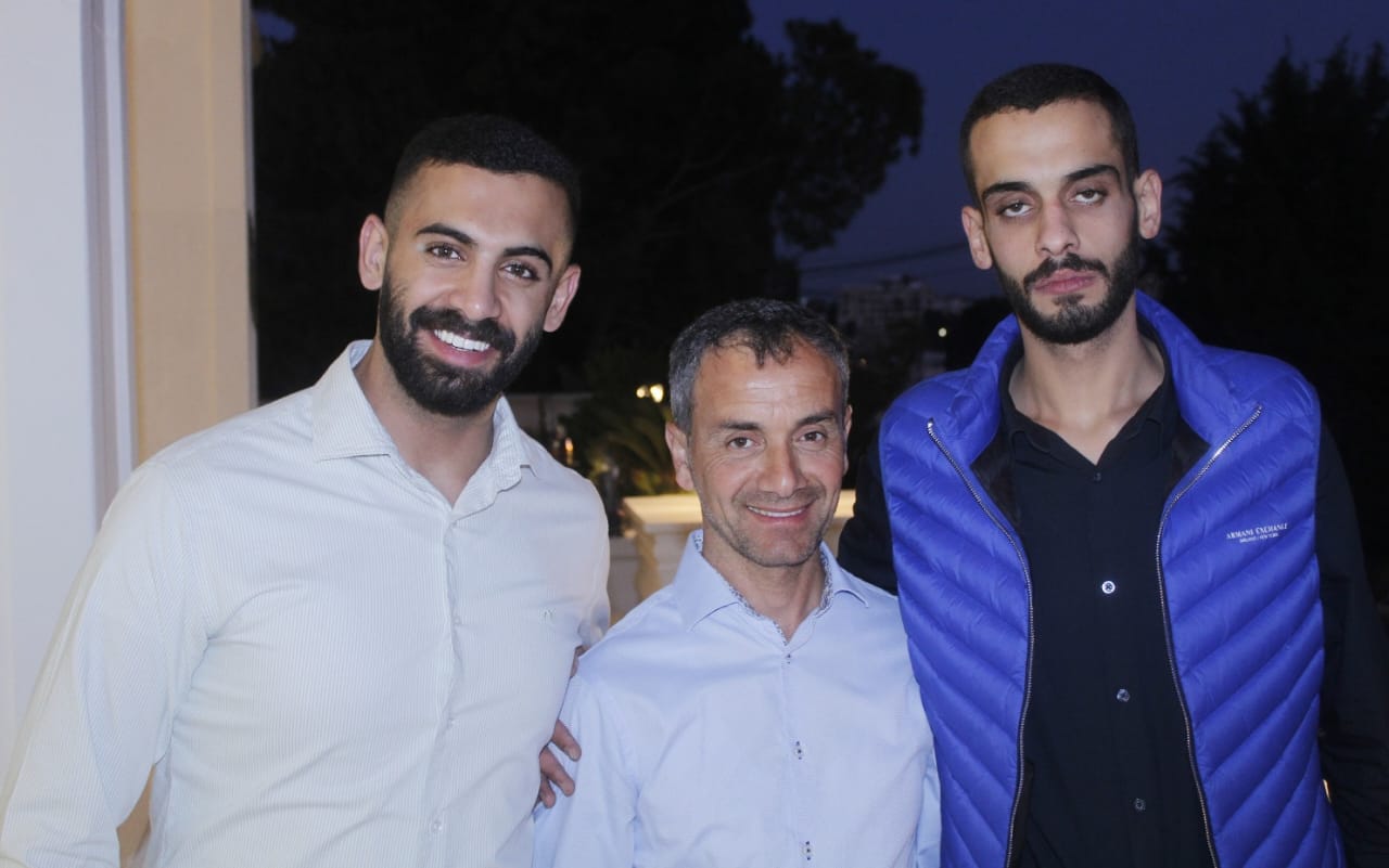 مروان الركيبات يستقبل المهنئين بقدوم حفيده شهم في ديوانه بمنطقة دابوق بعمان...