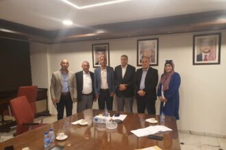 المهندس أبو هديب يبحث مع رئيس وأعضاء واتحاد الجمعيات الخيرية في الكرك سبل تعزيز التعاون المشترك