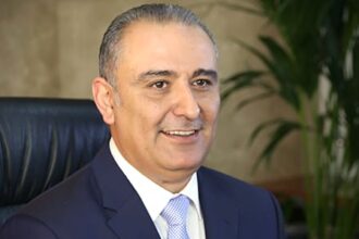 سفيرنا الجديد لدى اليابان شغل ١٥ منصبا حكوميا