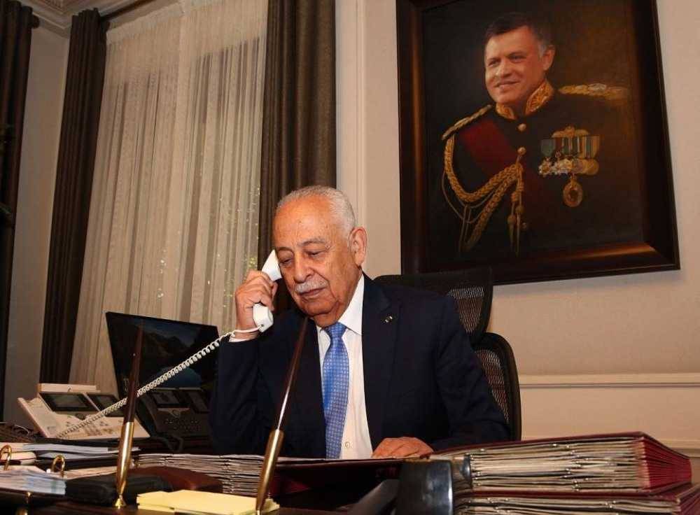 مندوبا عن الملك وولي العهد...العيسوي يعزي عشيرة الرحاحلة