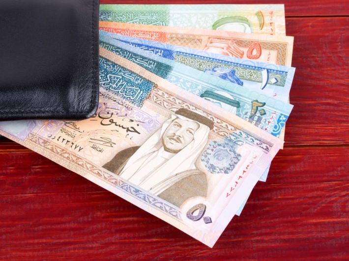 زيادة الحد الأدنى للأجور لموظفي مؤسسة المتقاعدين العسكريين بأثر رجعي اعتبارا من بداية 2025