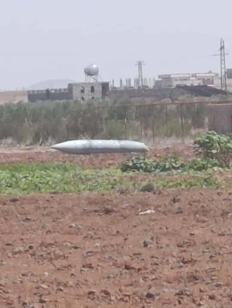 سقوط بقايا صاروخين إيرانيين في ريف درعا دون أضرار