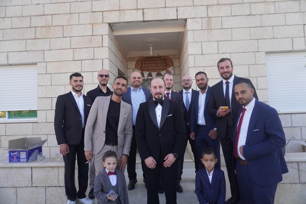 التميمي وأبو زيد نسايب ...ألف مبارك للعريس محمد