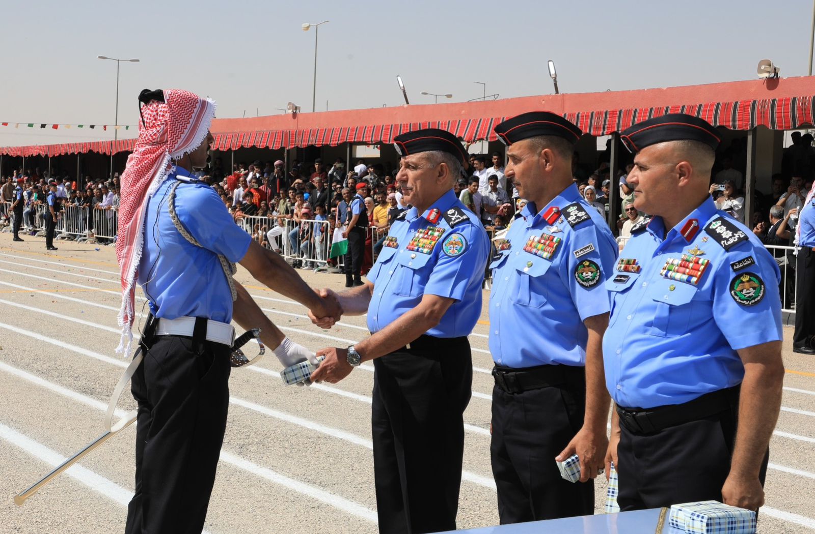 اللواء المعايطة يرعى حفل تخريج كوكبة جديدة من الشرطة المستجدين