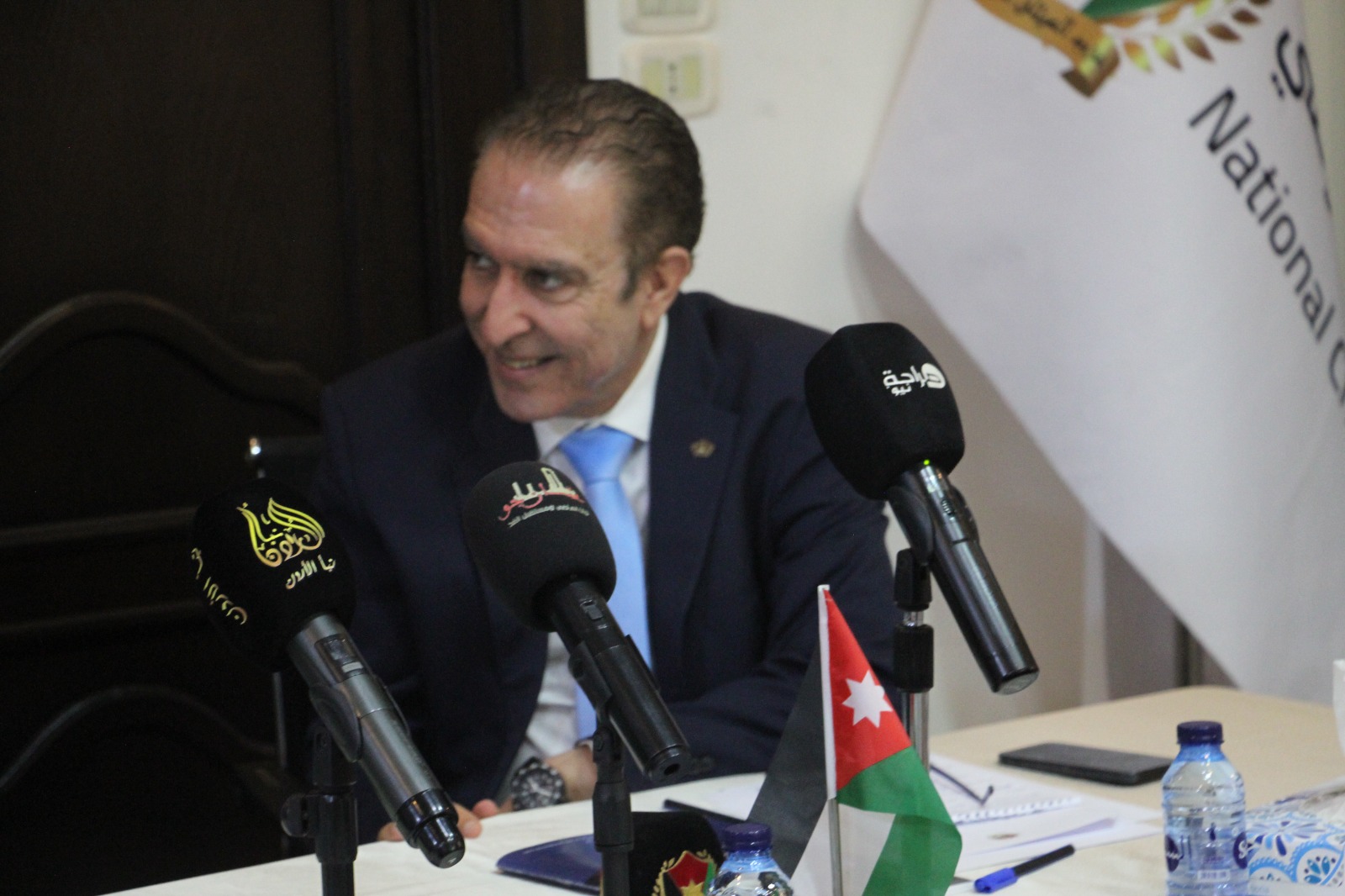بالفيديو والصور .. الميثاق الوطني يقعد حوارية بعنوان: "التحليل الاستراتيجي الإقليمي في ضوء التطورات الإقليمية العسكرية"