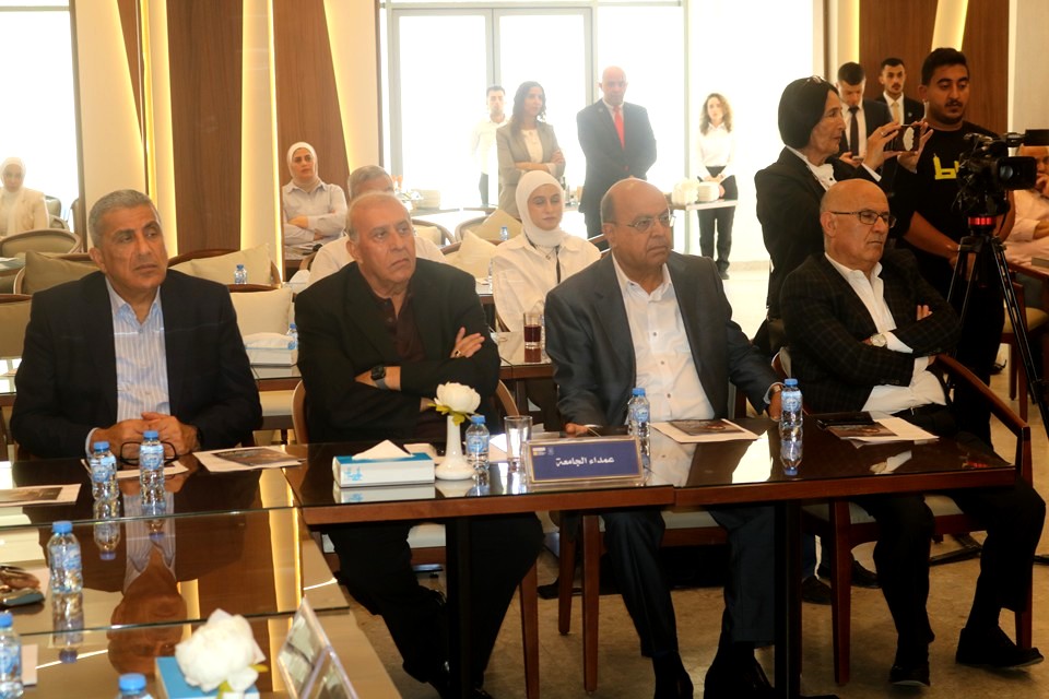 بالصور .. مؤتمر صحفي في عمان الأهلية حول إنجازاتها في التصنيفات العالمية والإعتمادات والبحث العلمي والتعليم التقني