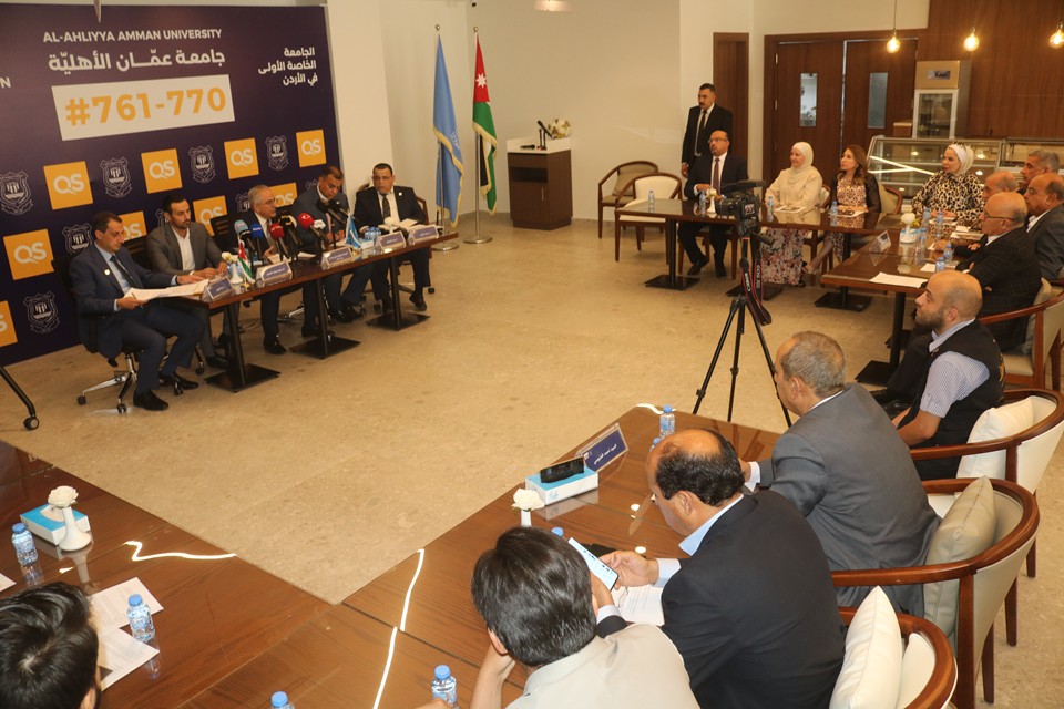 بالصور .. مؤتمر صحفي في عمان الأهلية حول إنجازاتها في التصنيفات العالمية والإعتمادات والبحث العلمي والتعليم التقني