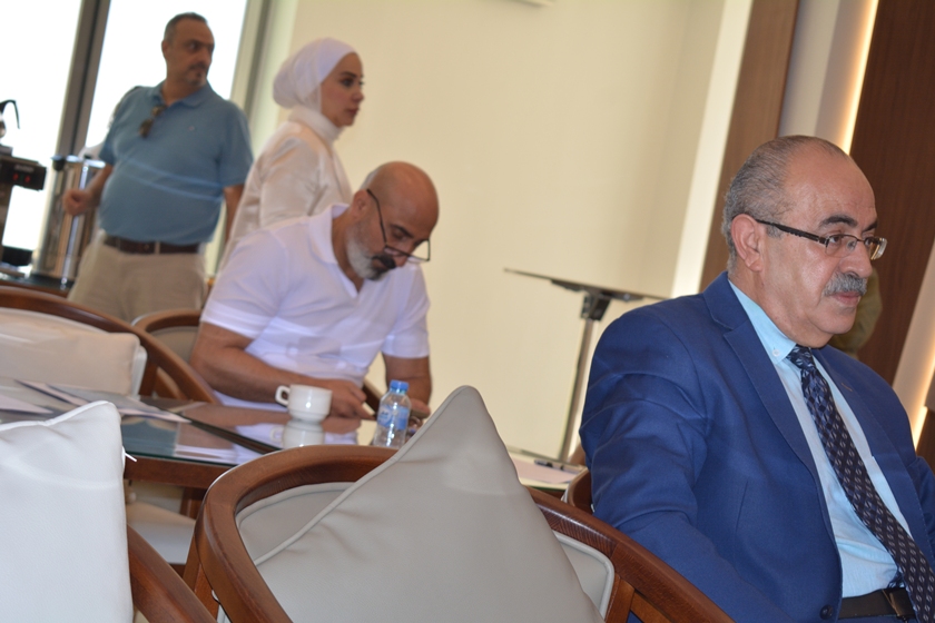 بالصور .. مؤتمر صحفي في عمان الأهلية حول إنجازاتها في التصنيفات العالمية والإعتمادات والبحث العلمي والتعليم التقني